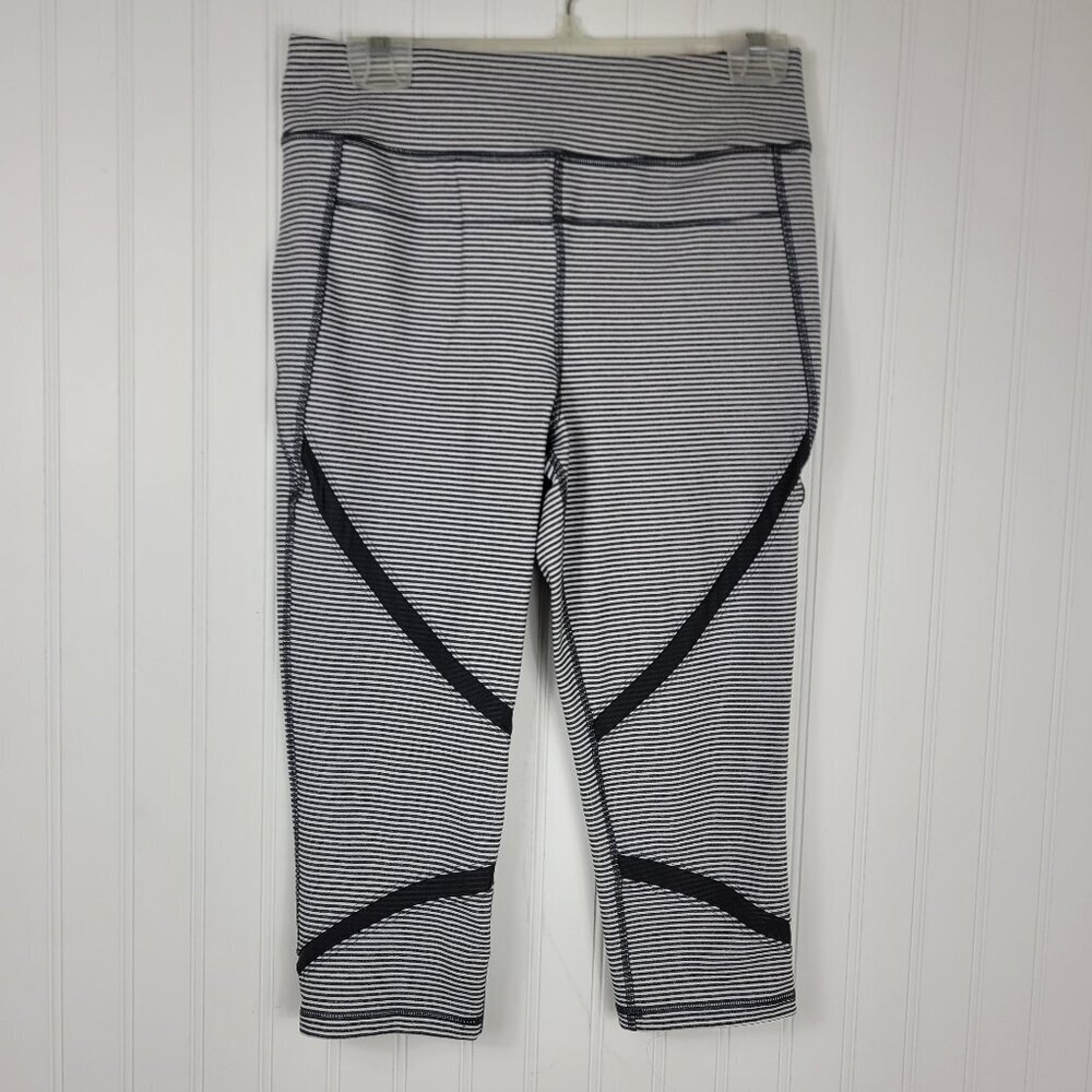 Calvin Klein Gray & White Striped work out Yoga pants, Women's L